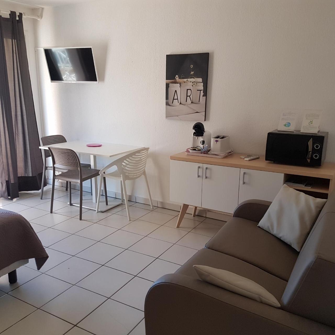 Residence Saint Michel LʼÎle-Rousse エクステリア 写真